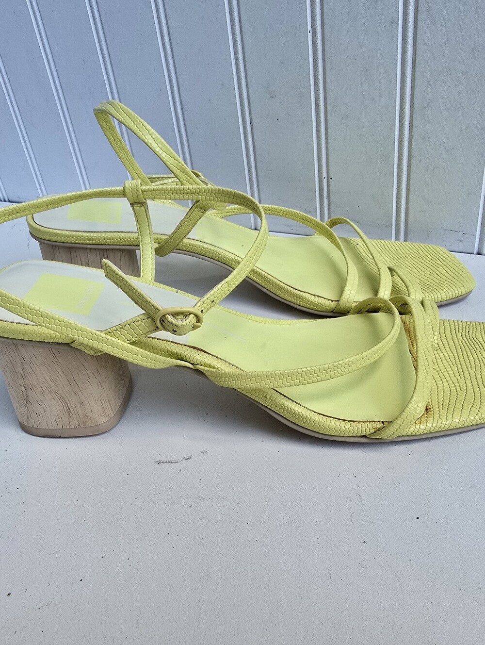 Dolce Vita Banita Sandals Women's US 9 Yellow Ankle Strap Block Heel  sv22 - Picture 2 of 11